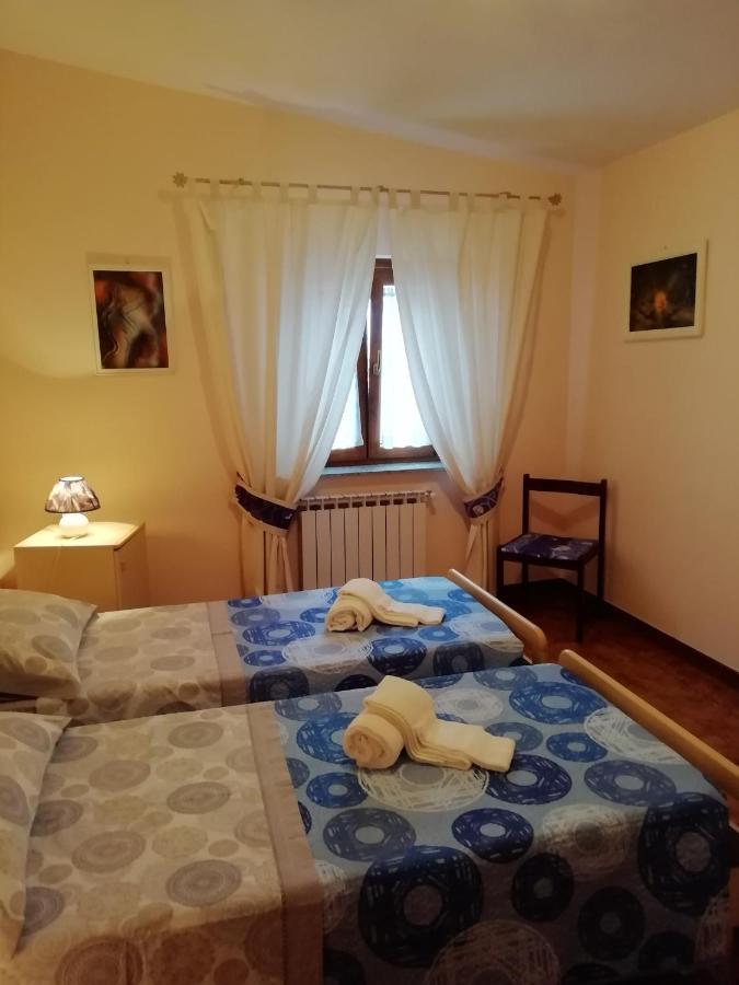 אנזיו B&B Villa Claudia מראה חיצוני תמונה