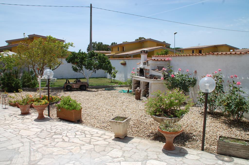 אנזיו B&B Villa Claudia מראה חיצוני תמונה