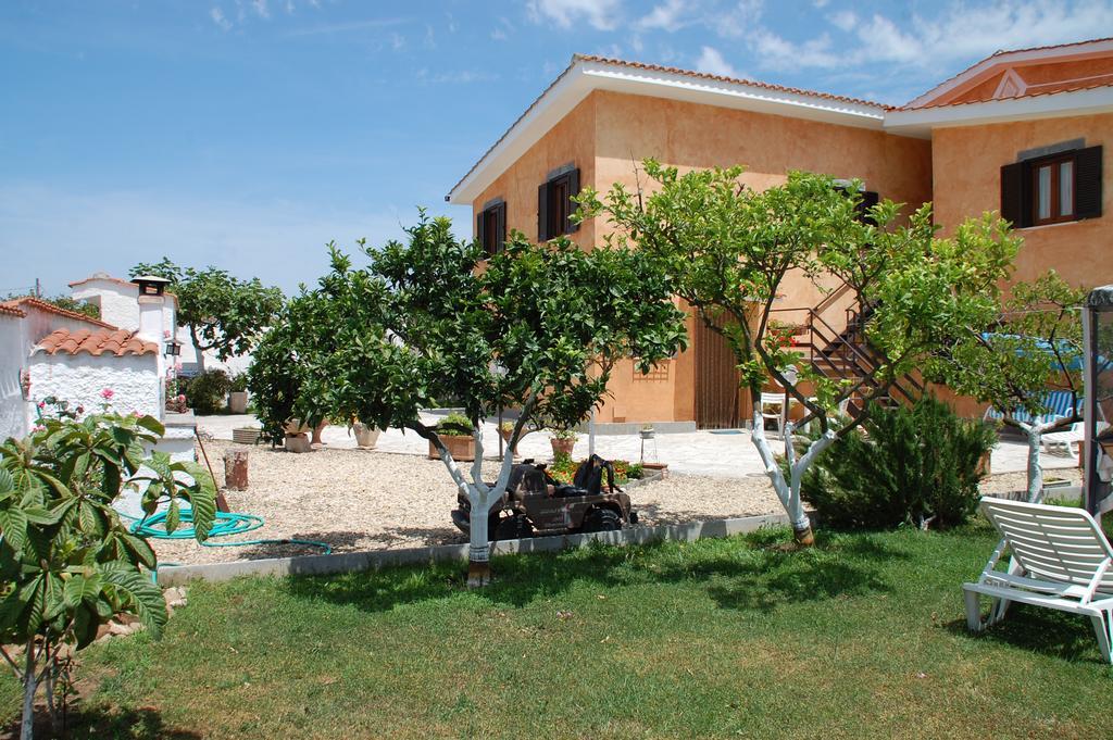 אנזיו B&B Villa Claudia מראה חיצוני תמונה